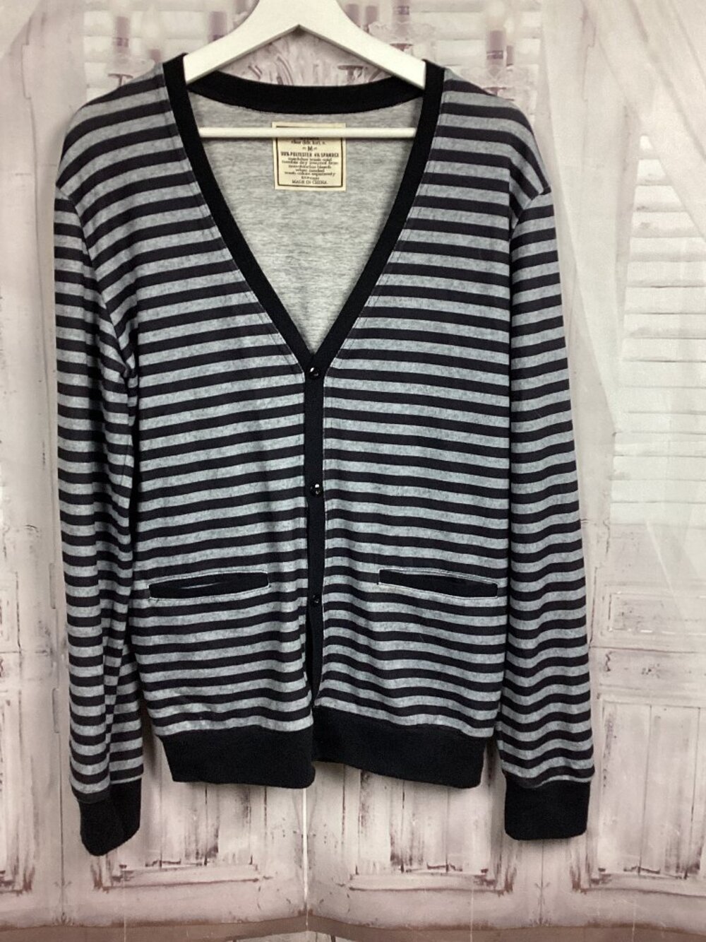 Chor Striped Gray Cardigan Sweater M